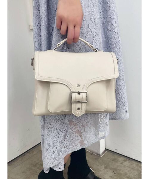 EATME（イートミー）の「ベルトフラップショルダーBAG（ショルダーバッグ・レディース・ブラック/ベージュ・FREE）」の8枚目の写真