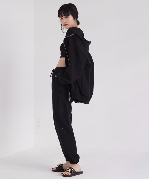 FIG&VIPER（フィグアンドバイパー）の「サイドボタンジョガーPT（その他パンツ・レディース・ブラック/ベージュ/グレー・FREE）」の14枚目の写真