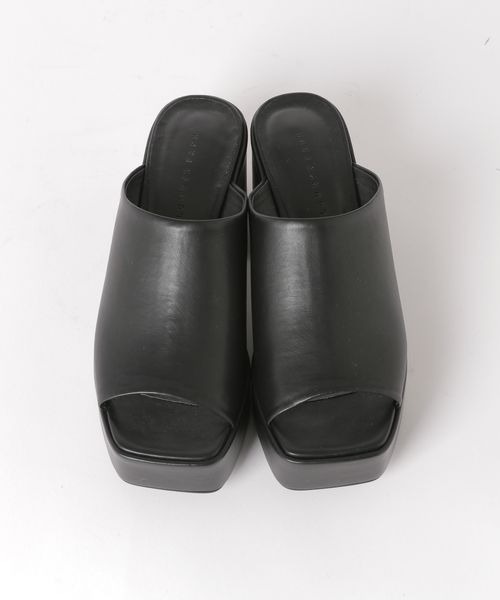 LOWRYS FARM（ローリーズファーム）の「スライドヒールサンダル　260878（サンダル・レディース・ブラック/アイボリー/チェック・MEDIUM/LARGE）」の16枚目の写真