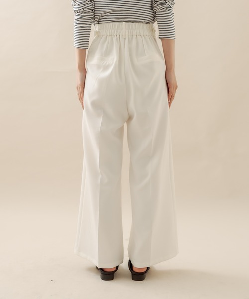 mline（エムライン）の「[mline] ハイウエストサスペンダーパンツ（その他パンツ・レディース・オフホワイト/ベージュ/ブラック・1/2）」の22枚目の写真