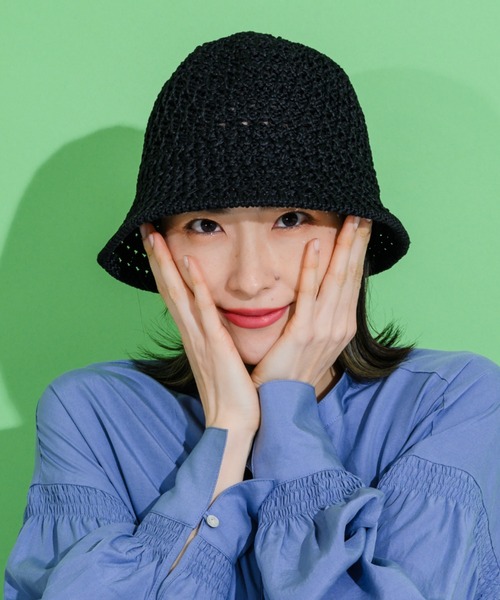 KATHARINE ROSS（キャサリンロス）の「【KATHARINE ROSS】手編みニットクロシェバケットハット WEB限定（ハット・レディース・ブラック/ベージュ/アイボリー・MEDIUM）」の3枚目の写真
