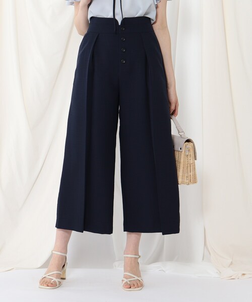 couture brooch(クチュールブローチ)の「◆【さらり、軽やかワイドパンツ】洗える/リネンライ センタープレスワイドパンツ(その他パンツ・レディース・ライトベージュ/キャメル/ネイビー・38/36/40/42)」の1枚目の写真