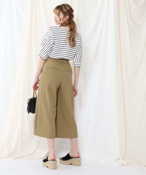 couture brooch(クチュールブローチ)の「◆【さらり、軽やかワイドパンツ】洗える/リネンライ センタープレスワイドパンツ(その他パンツ・レディース・ライトベージュ/キャメル/ネイビー・38/36/40/42)」の6枚目の写真