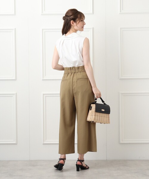 couture brooch(クチュールブローチ)の「◆【さらり、軽やかワイドパンツ】洗える/リネンライ センタープレスワイドパンツ(その他パンツ・レディース・ライトベージュ/キャメル/ネイビー・38/36/40/42)」の9枚目の写真