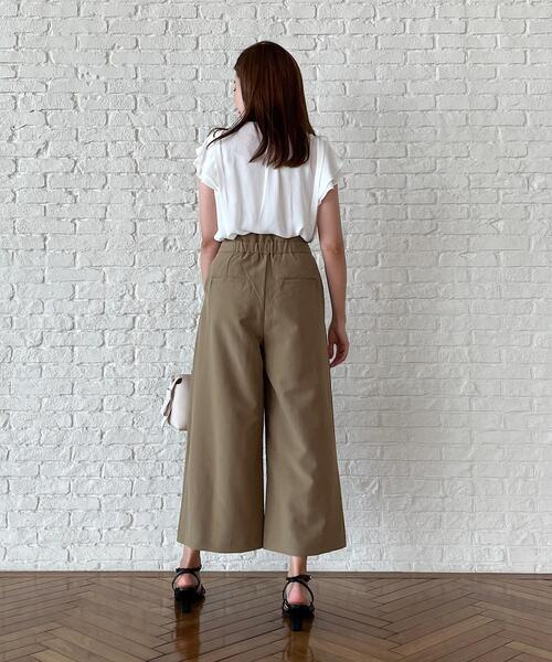 couture brooch(クチュールブローチ)の「◆【さらり、軽やかワイドパンツ】洗える/リネンライ センタープレスワイドパンツ(その他パンツ・レディース・ライトベージュ/キャメル/ネイビー・38/36/40/42)」の12枚目の写真
