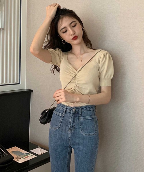 LUGG NAGG（ラグナグ）の「パフスリーブシャーリングサマーニットトップス（Tシャツ/カットソー・レディース・ローズ/イエロー/レッド/レッドパープル/ホワイト/ブラック/ベージュ・M）」の8枚目の写真
