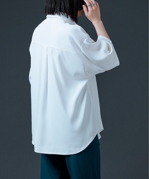 Ellno Loset(エルノロゼット)の「ポリトロボウタイシャツ/セットアップ対応(シャツ/ブラウス・メンズ・オフホワイト/ブラック/ライトグリーン・MEDIUM/LARGE)」の4枚目の写真