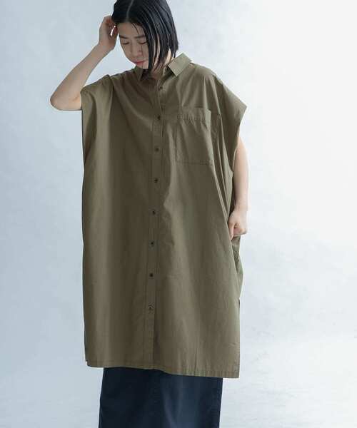 FORK&SPOON（フォークアンドスプーン）の「FORK&SPOON　ショルダータックロングシャツ（シャツ/ブラウス・レディース・カーキ/オフホワイト/ネイビー・1）」の3枚目の写真