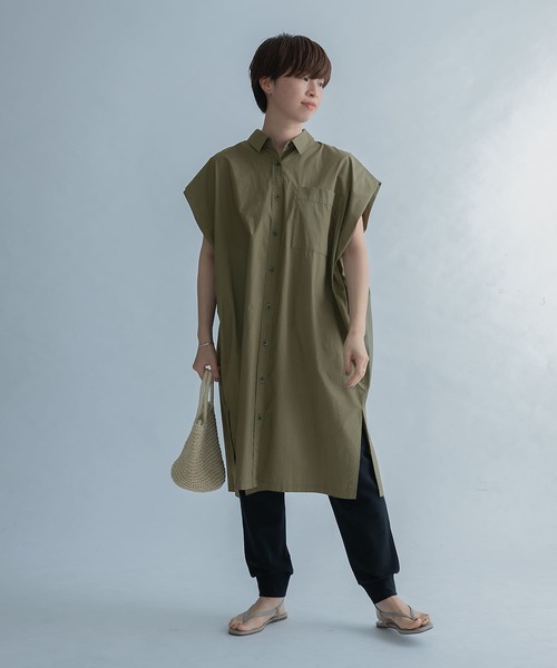 FORK&SPOON（フォークアンドスプーン）の「FORK&SPOON　ショルダータックロングシャツ（シャツ/ブラウス・レディース・カーキ/オフホワイト/ネイビー・1）」の6枚目の写真