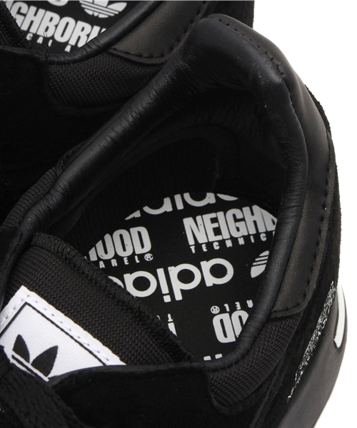 adidas Originals（アディダスオリジナルス）の「メンズ アディダス×ネイバーフッド ボストンスーパー adidas Originals NH BOSTON SUPER OG（スニーカー・メンズ・ブラック・27cm/27.5cm/26.5cm/28cm/28.5cm/26cm/29cm）」の4枚目の写真