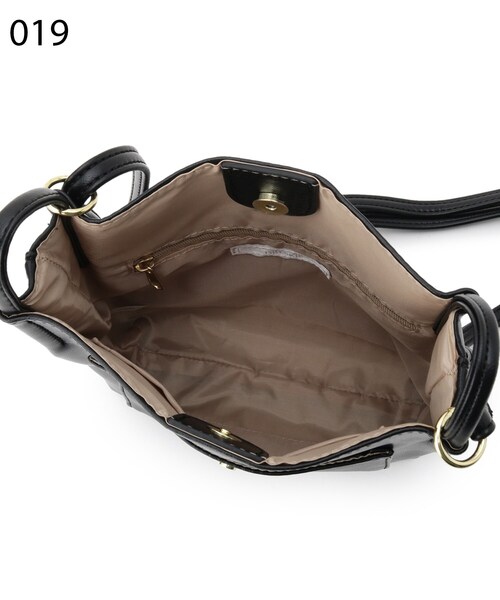 SHOO・LA・RUE（シューラルー）の「◆フロントポケットミニショルダーバッグ（ショルダーバッグ・レディース・ブラック/イエロー系その他/ライトベージュ・00）」の18枚目の写真