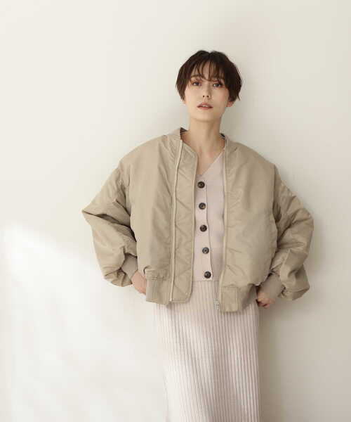 N.（N. Natural Beauty Basic）（エヌエヌナチュラルビューティーベーシック）の「【松井愛莉さん着用】◆ボリュームスリーブＭＡ－1ブルゾン（MA-1・レディース・ブラック/ベージュ・MEDIUM）」の17枚目の写真