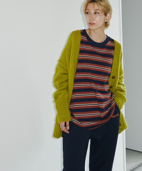 Auntie Rosa Holiday(アンティローザホリデー)の「マルチボーダーオーバーサイズロンT(Tシャツ/カットソー・レディース・ブラウン/ベージュ/グリーン・FREE)」の4枚目の写真