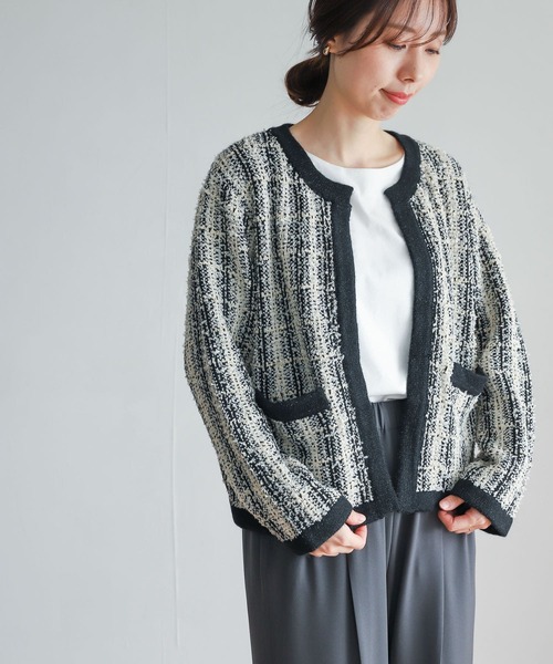 audrey and john wad(オードリーアンドジョンワッド)の「Audrey and John Wad N/C Jacket(ブルゾン・レディース・ブラック系その他/ブルー系その他・FREE)」の5枚目の写真