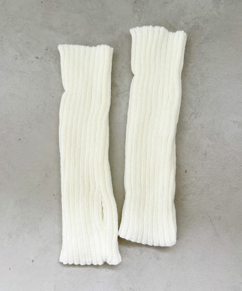CLEA（クレア）の「リブニットアームカバー（アームカバー・レディース・ホワイト/ブラック・FREE）」の6枚目の写真