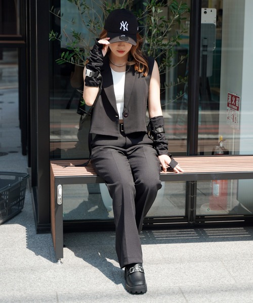 SPINNS（スピンズ）の「フェイクレザー厚底ビットローファー（ローファー・レディース・シルバー/ゴールド・S/M/L）」の6枚目の写真