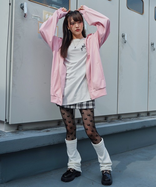 SPINNS（スピンズ）の「フェイクレザー厚底ビットローファー（ローファー・レディース・シルバー/ゴールド・S/M/L）」の7枚目の写真