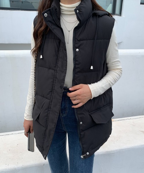 ABITOKYO（アビトーキョー）の「スタンドカラー中綿ベスト（ダウンベスト・レディース・ブラック/ベージュ・FREE）」の3枚目の写真