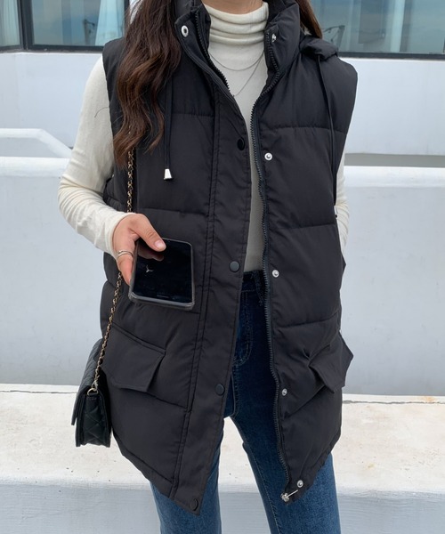 ABITOKYO（アビトーキョー）の「スタンドカラー中綿ベスト（ダウンベスト・レディース・ブラック/ベージュ・FREE）」の5枚目の写真