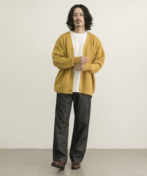 URBAN RESEARCH(アーバンリサーチ)の「URBAN RESEARCH iD オーバーサイズカーディガン(カーディガン/ボレロ・メンズ・ゴールド/グレー系その他/ブルー系その他/バーガンディー・LARGE/MEDIUM)」の13枚目の写真