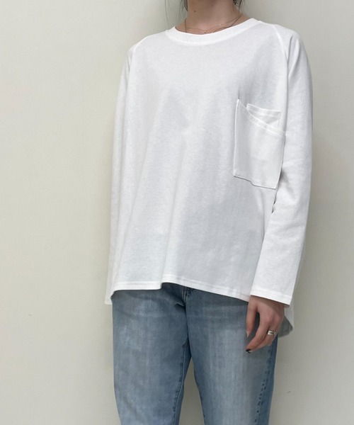 GLANCE(グランス)の「ポケット付きロングTシャツ(Tシャツ/カットソー・レディース・ブラック/カーキ/グレー/ホワイト/ブラウン・38)」の22枚目の写真