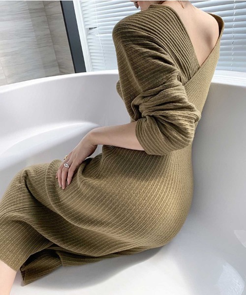 LUGG NAGG(ラグナグ)の「カシュクールリブ編みニットワンピース(ワンピース・レディース・コーラルピンク/ブラウン/ベージュ/ブラック/オリーブ/ブルー・M)」の22枚目の写真