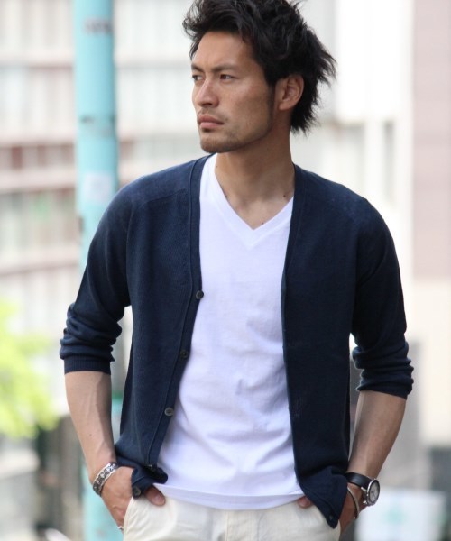 JOURNAL STANDARD（ジャーナルスタンダード）の「ウォッシャブルリネンカーディガン #（カーディガン/ボレロ・メンズ・ホワイト/ブラック/ベージュ/ネイビー・LARGE/MEDIUM）」の4枚目の写真