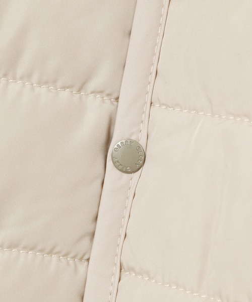 ReNorm（リノーム）の「GERRYキルティングジャケット（ダウンジャケット/コート・レディース・ベージュ/ブラック/オフホワイト・S）」の10枚目の写真