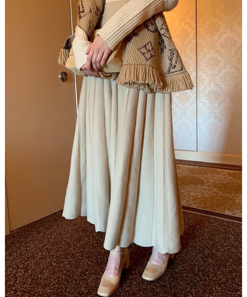 epine（エピヌ）の「volume knit long skirt（スカート・レディース・ホワイト/ベージュ/ブラック・S/M）」の21枚目の写真