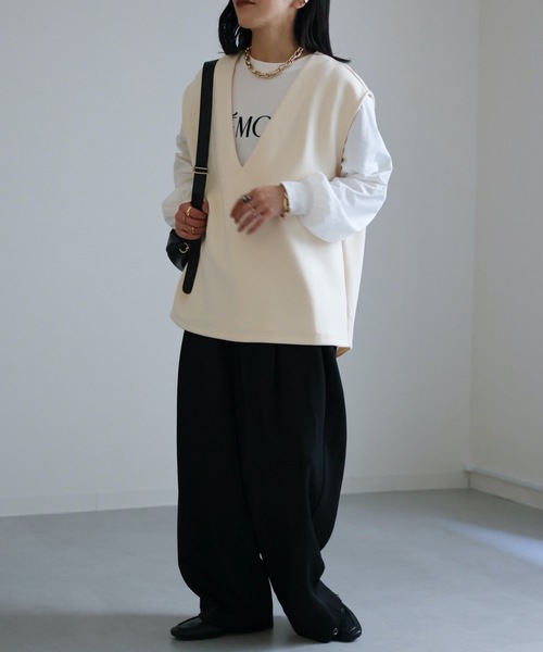 ap retro(アプレトロ)の「ダンボール深Vネックオーバーベスト(ベスト・レディース・アイボリー/ブラック/グレー・FREE)」の14枚目の写真