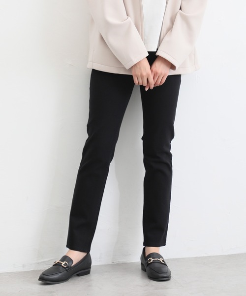 Honeys（ハニーズ）の「デニムスキニー（股下７０ｃｍ）（デニムパンツ・レディース・ライトインディゴブルー/ワンウォッシュ/ブルー/ブラック・SS/S/M/L/LL）」の6枚目の写真