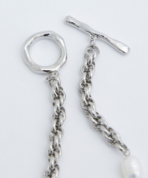 UNITED TOKYO（ユナイテッドトウキョウ）の「ランダムパールアンカーブレスレット（ブレスレット・メンズ・ホワイト/ブラック・0）」の6枚目の写真