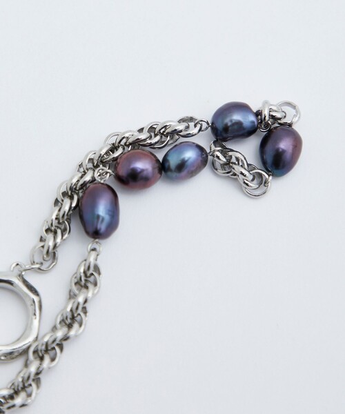 UNITED TOKYO（ユナイテッドトウキョウ）の「ランダムパールアンカーブレスレット（ブレスレット・メンズ・ホワイト/ブラック・0）」の9枚目の写真