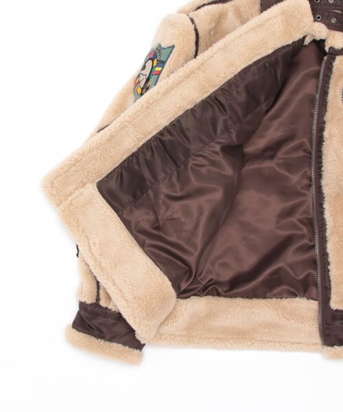 AVIREX（アヴィレックス）の「レトロ ボア B-3 トップガン / RETRO BOA B-3 TOPGUN / アヴィレックス / AVIREX（その他アウター・メンズ・ブラック/オリーブ系/ベージュ・L/XL/XXL/M）」の5枚目の写真