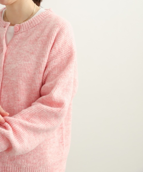 URBAN RESEARCH DOORS（アーバンリサーチドアーズ）の「畦編ファンシーカラーカーディガン（カーディガン/ボレロ・レディース・イエロー/ピンク/グレー・MEDIUM）」の10枚目の写真