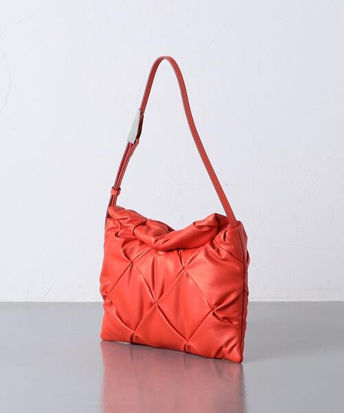 tov(トーヴ)の「<TOV>KNOB ショルダーバッグ(ショルダーバッグ・レディース・ブラック/オレンジ・FREE)」の4枚目の写真