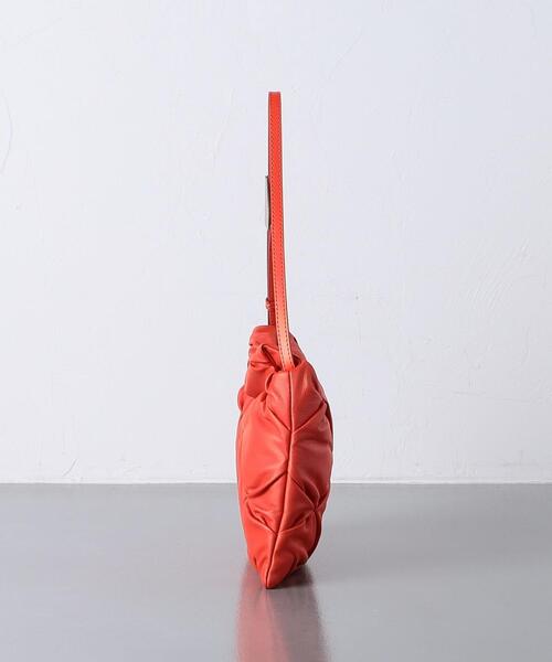 tov(トーヴ)の「<TOV>KNOB ショルダーバッグ(ショルダーバッグ・レディース・ブラック/オレンジ・FREE)」の5枚目の写真