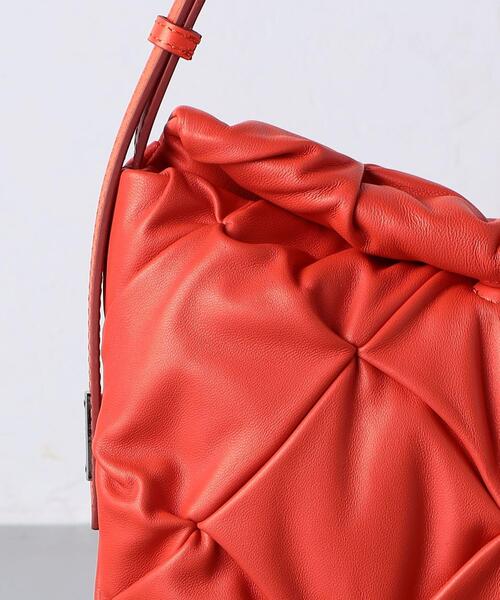 tov(トーヴ)の「<TOV>KNOB ショルダーバッグ(ショルダーバッグ・レディース・ブラック/オレンジ・FREE)」の7枚目の写真