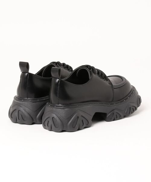 SVEC（シュベック）の「チャンキーソール レースアップ オックスフォードシューズ（ドレスシューズ・レディース・ブラック/ブラック系その他・36/37/35/38/39）」の3枚目の写真