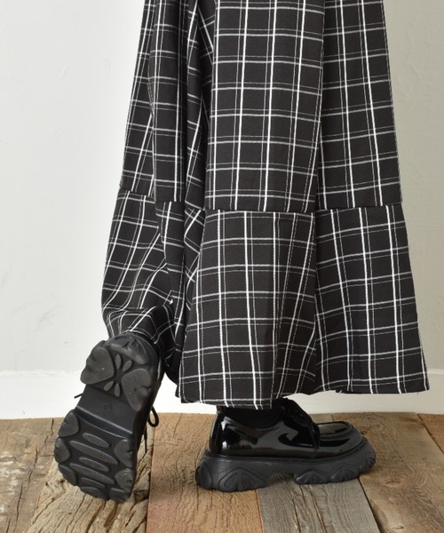 SVEC（シュベック）の「チャンキーソール レースアップ オックスフォードシューズ（ドレスシューズ・レディース・ブラック/ブラック系その他・36/37/35/38/39）」の20枚目の写真