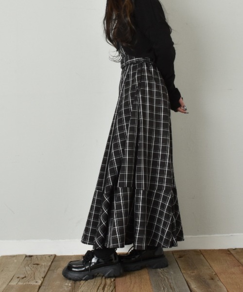 SVEC（シュベック）の「チャンキーソール レースアップ オックスフォードシューズ（ドレスシューズ・レディース・ブラック/ブラック系その他・36/37/35/38/39）」の16枚目の写真