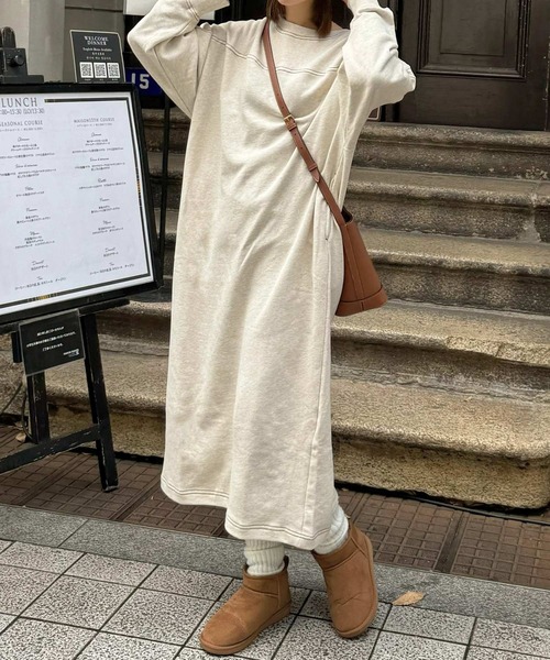 andme（アンドミー）の「裏毛配色ステッチ長袖スウェットワンピース（ワンピース・レディース・ブラック/チャコールグレー/グリーン/オートミール/ネイビー/ブルー/ブラウン/グレー系その他/アイボリー系・M）」の6枚目の写真