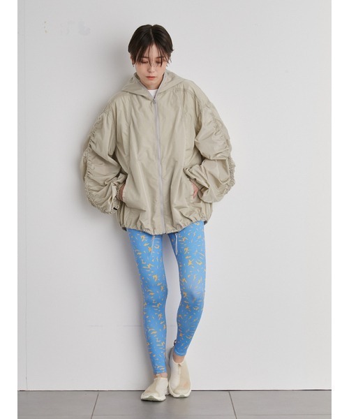 emmi（エミ）の「【emmi yoga】ボタニカルアートプリントレギンス