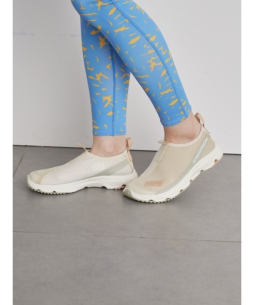 emmi yoga】ボタニカルアートプリントレギンス