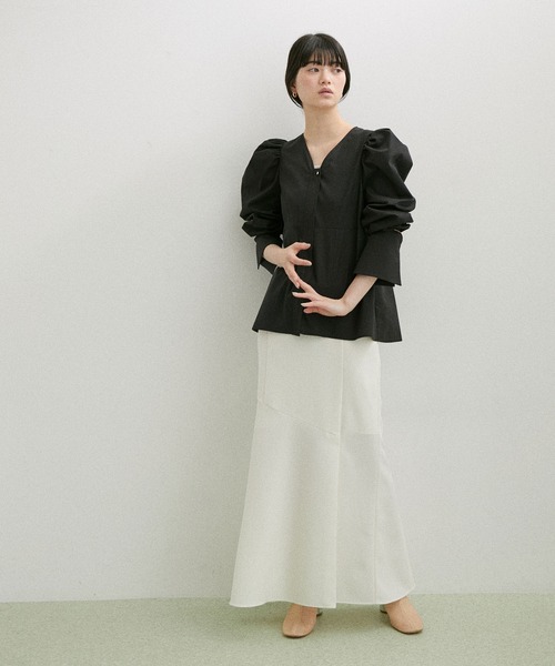 ADAM ET ROPE'(アダムエロペ)の「【サステナブル】ウエストシェイプパフブラウス(シャツ/ブラウス・レディース・ホワイト/ブラック/ブルー系その他2・FREE)」の12枚目の写真