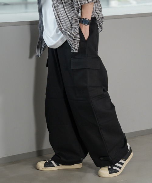 kutir（クティール）の「M-47ミリタリーワイドカーゴパンツ（カーゴパンツ・メンズ・ブラック/カーキ・X-SMALL/SMALL/LARGE/MEDIUM）」の2枚目の写真