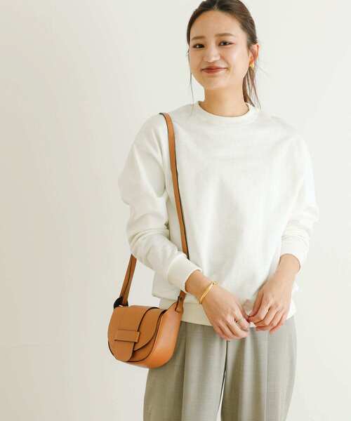 URBAN RESEARCH（アーバンリサーチ）の「ナイロン裏毛クルーネックスウェット（スウェット・メンズ・グリーン系その他/オフホワイト/ブラック/チャコールグレー・LARGE/MEDIUM/SMALL）」の15枚目の写真