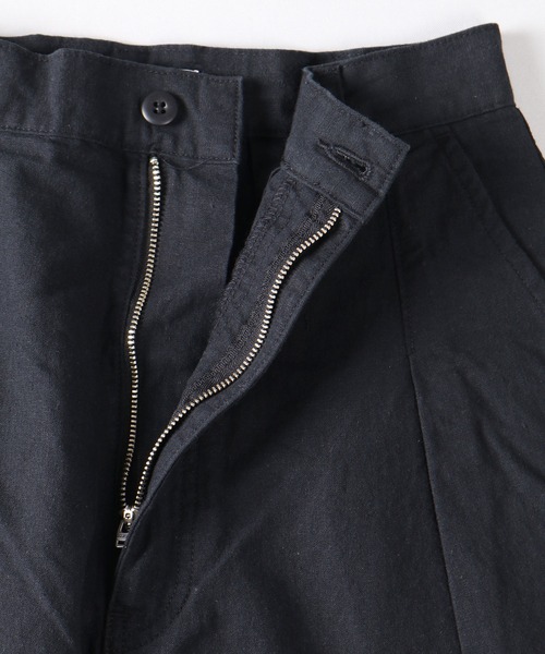 SETTO（セット）の「DOKONO PANTS：ワイドタックパンツ（その他パンツ・レディース・キナリ/ブラック・XS/S/M）」の14枚目の写真