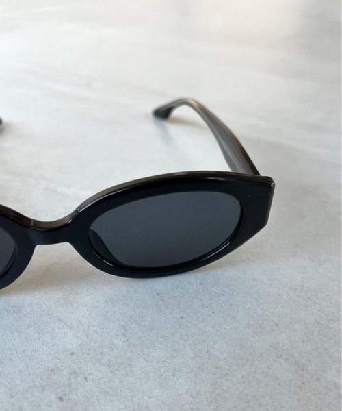 SHAGGIE（シャギー）の「ヴィンテージラウンドサングラス（サングラス・レディース・ブラック/ブラウン・FREE）」の4枚目の写真