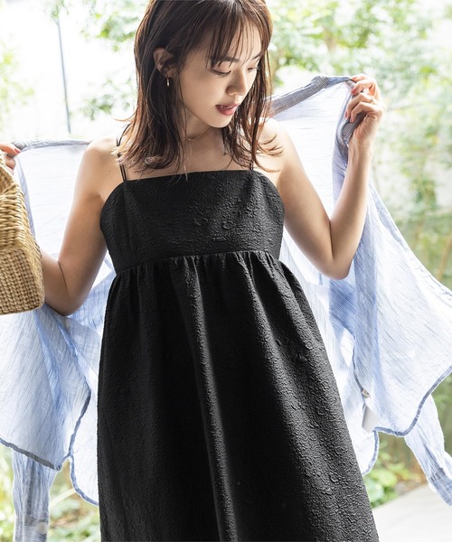 UR'S（ユアーズ）の「ふくれｼﾞｬｶﾞｰﾄﾞﾎﾙﾀｰｷｬﾐﾜﾝﾋﾟｰｽ（ワンピース・レディース・ホワイト/ブラック・S/M/L）」の9枚目の写真